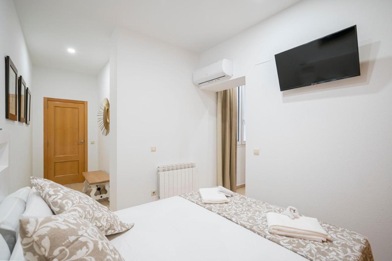 For You Rentals Temporal Infantas Gran Via Inf1D Madrid Buitenkant foto