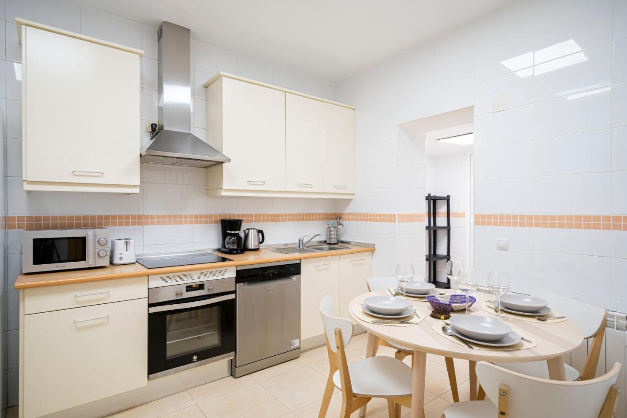 For You Rentals Temporal Infantas Gran Via Inf1D Madrid Buitenkant foto